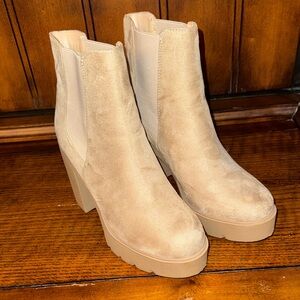 SODA Tan Women's Ankle Boots